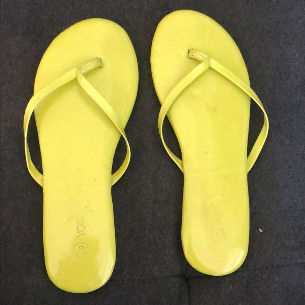 Like New Yosi Samra Neon Yellow Flip Flops Size 8